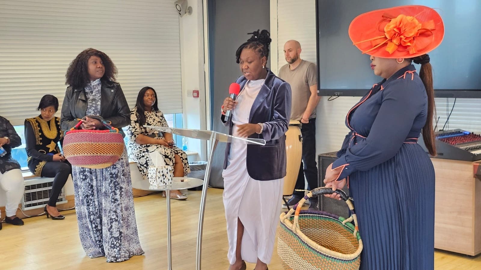 Sunday Service – Gracefields Chapel